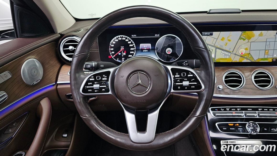 Mercedes-Benz E-Class 2020