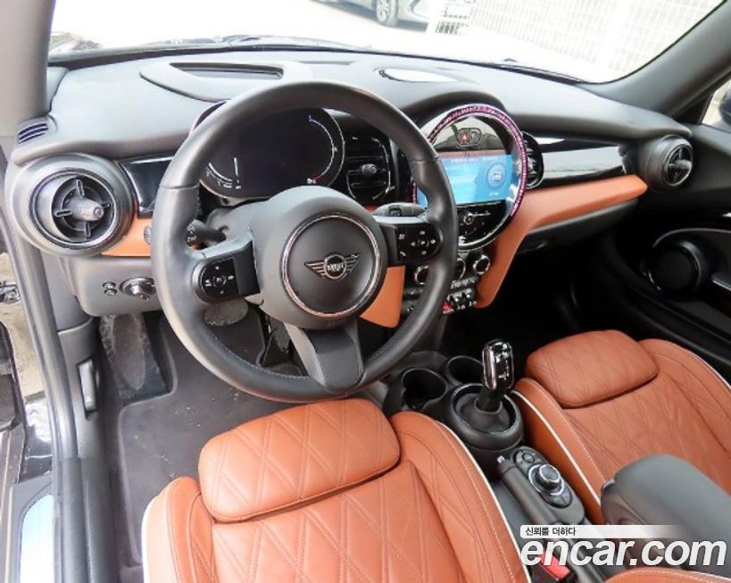 Mini Cooper Convertible 2022