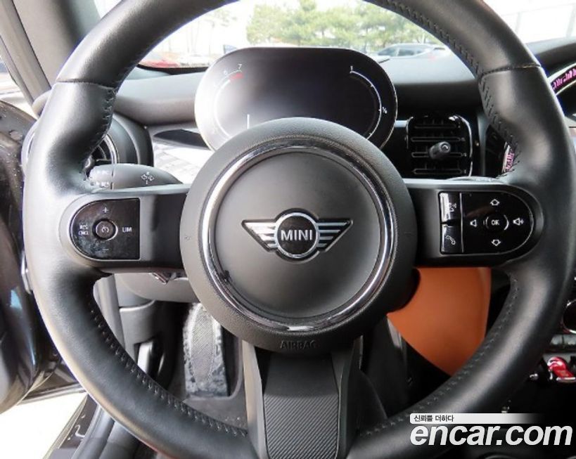 Mini Cooper Convertible 2022