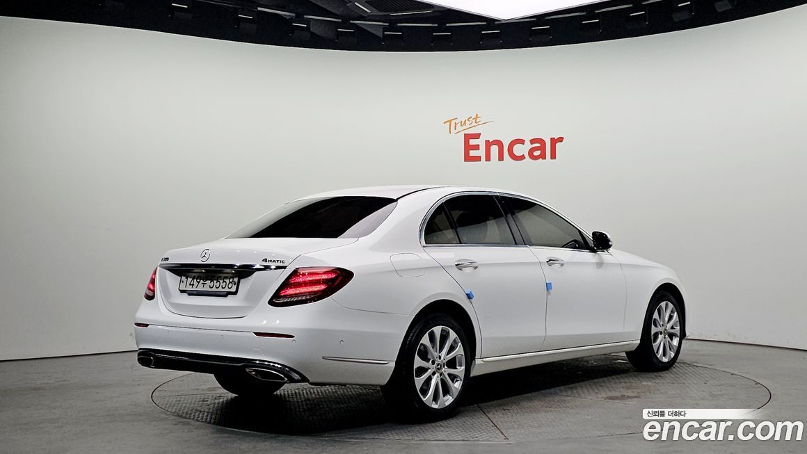 Mercedes-Benz E-Class 2020