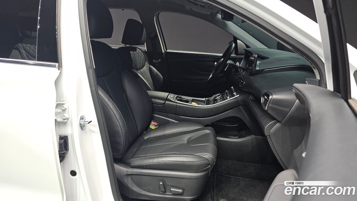 Hyundai Santafe 2022