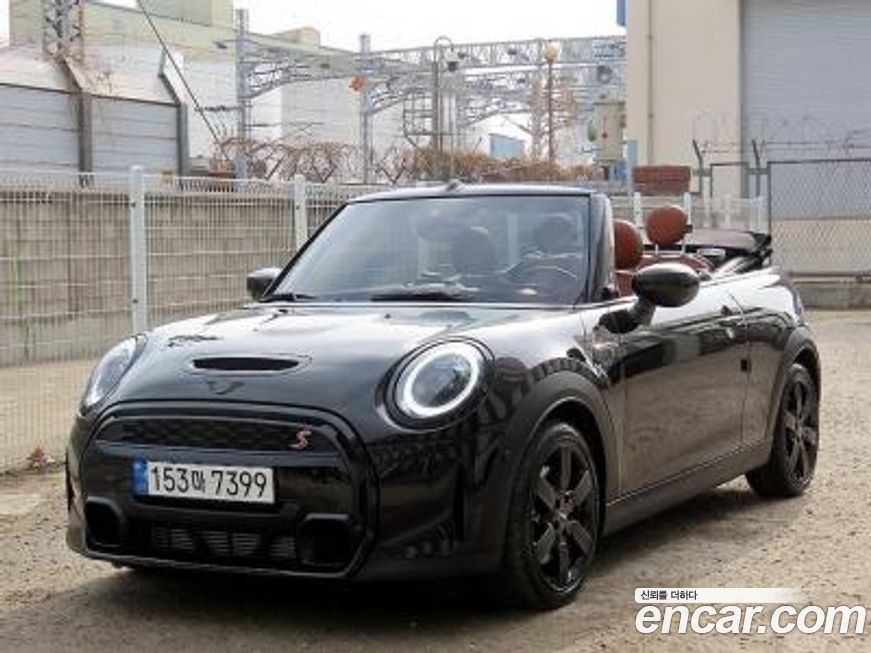 Mini Cooper Convertible 2022