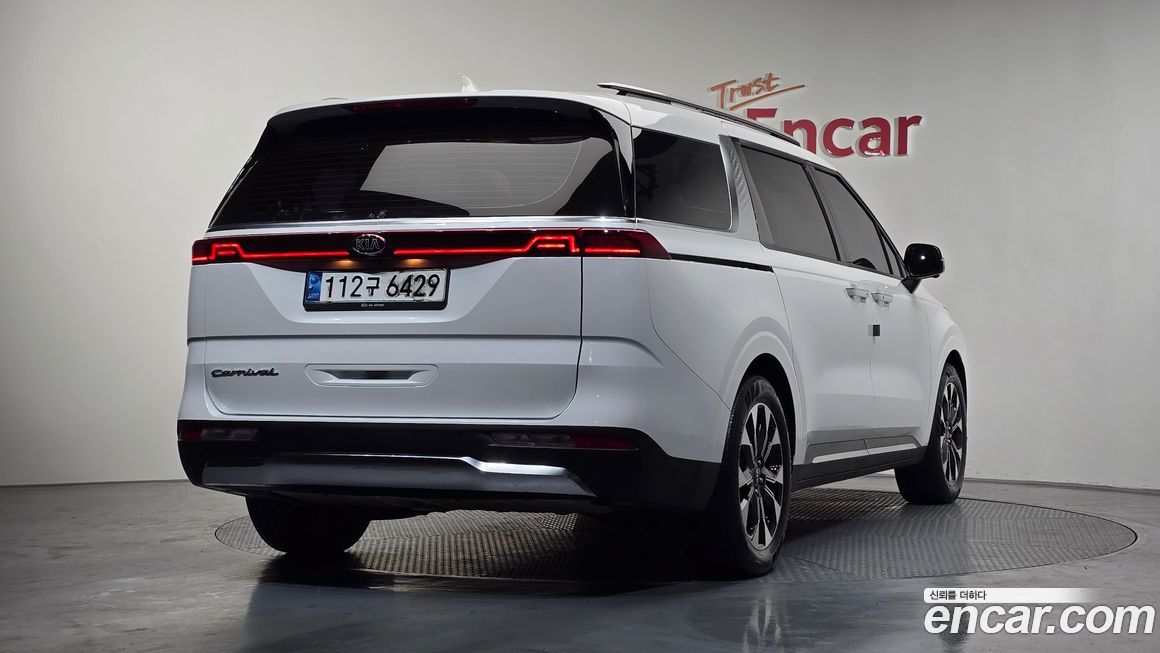 Kia Canival 2021
