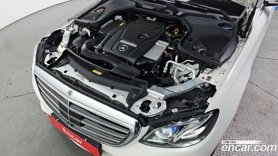 Mercedes-Benz E-Class 2020