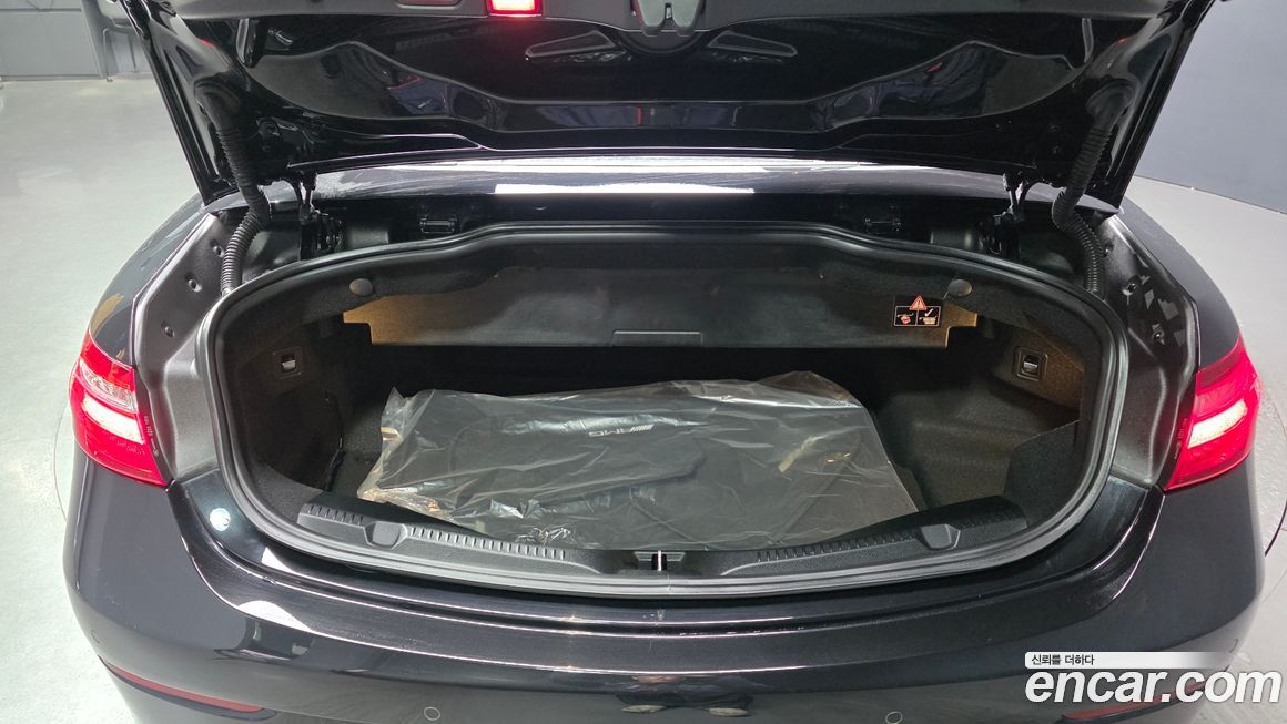 Mercedes-Benz E-Class 2019