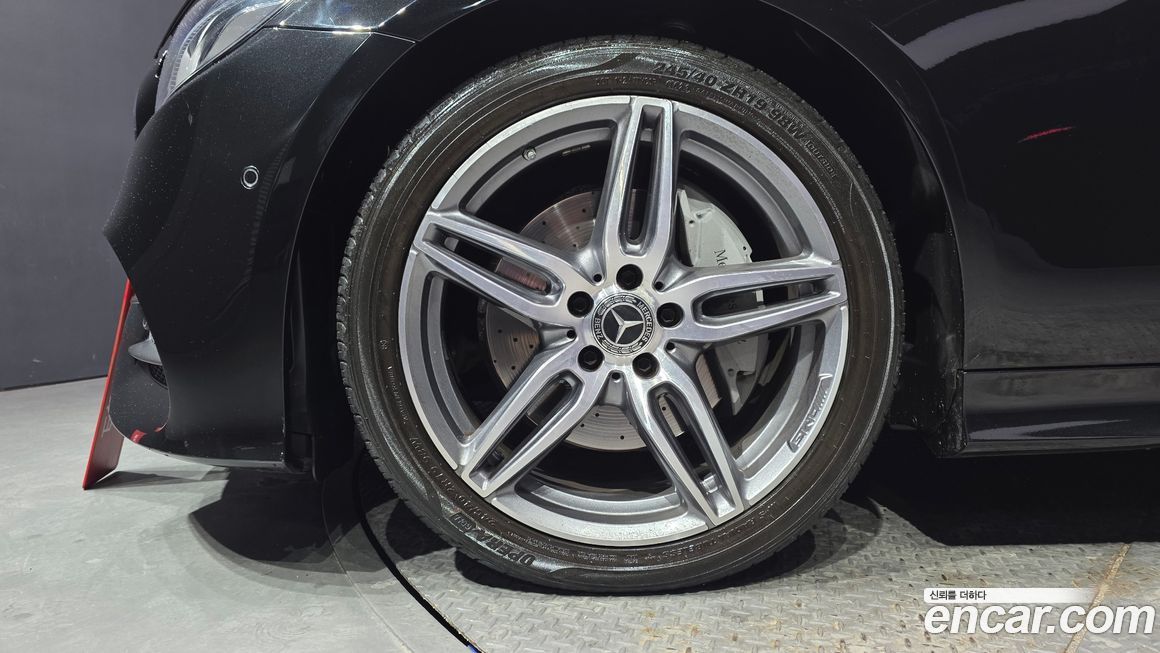 Mercedes-Benz E-Class 2019