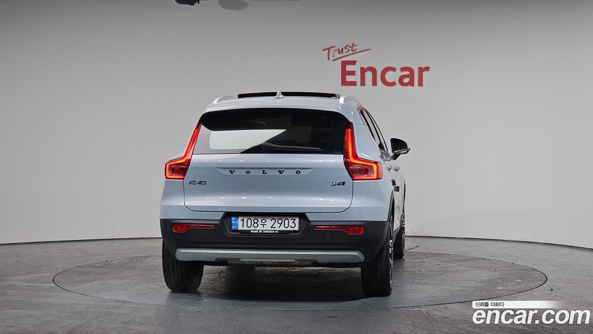 Volvo XC40 2022