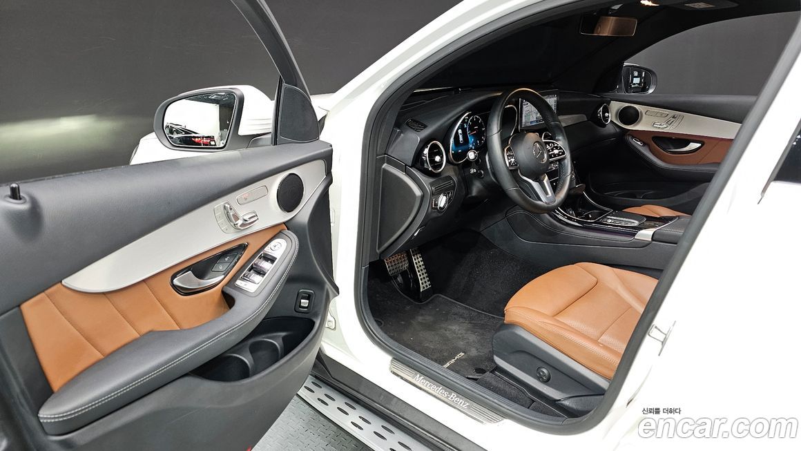 Mercedes-Benz GLC-Class 2020