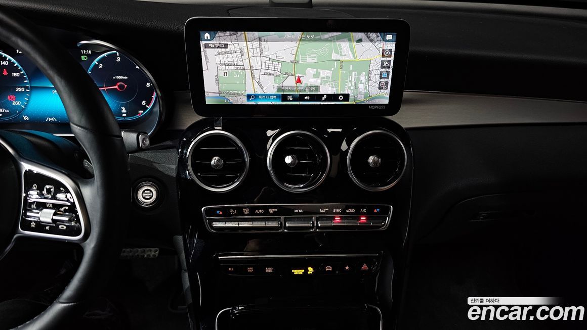 Mercedes-Benz GLC-Class 2020