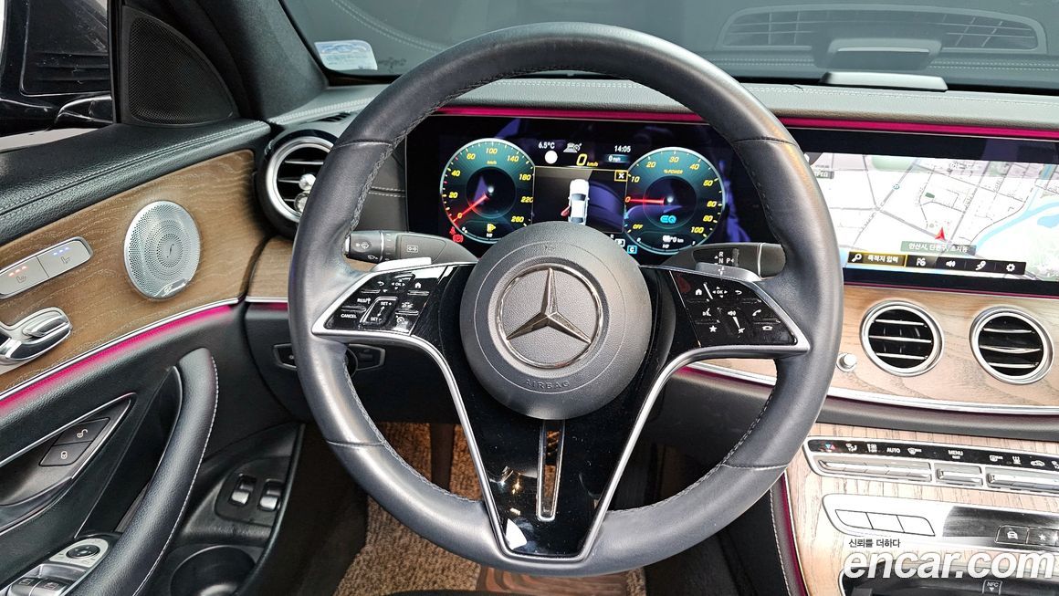 Mercedes-Benz E-Class 2021