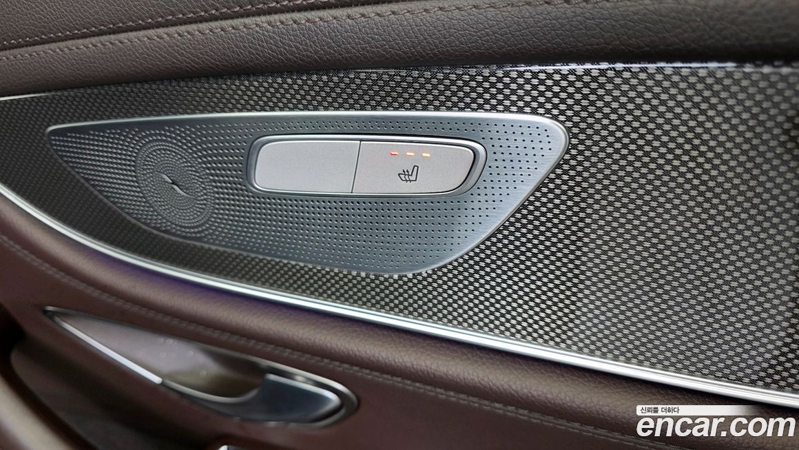 Mercedes-Benz CLS-Class 2019