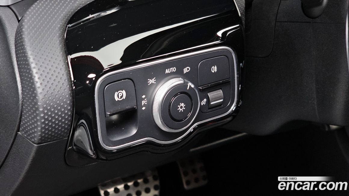 Mercedes-Benz CLA-Class 2022