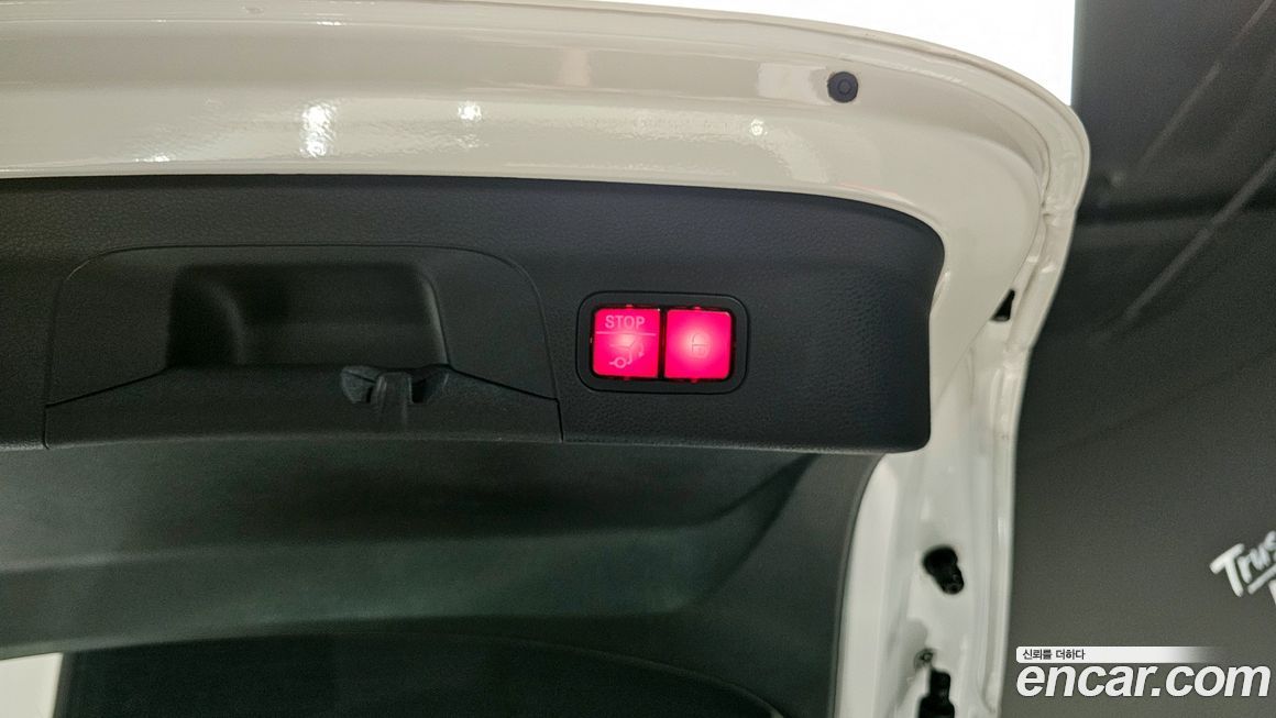 Mercedes-Benz GLC-Class 2020