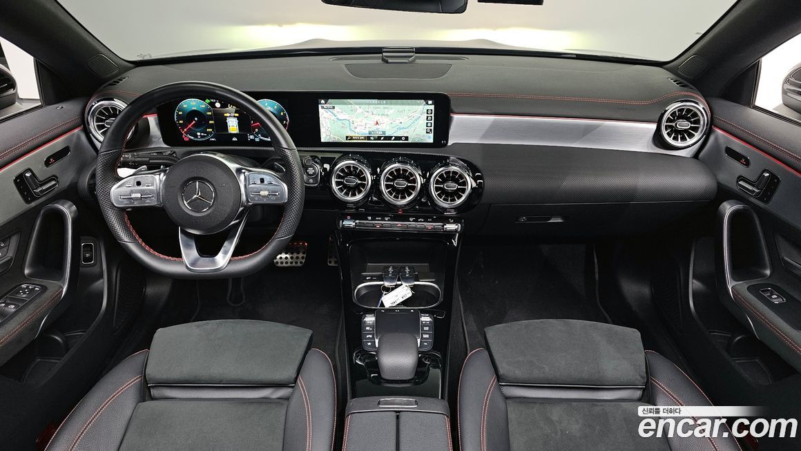 Mercedes-Benz CLA-Class 2022