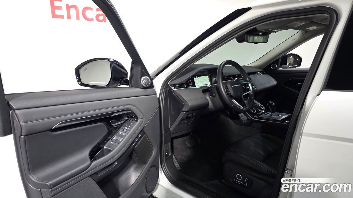 Land Rover Range Rover Evoque 2021