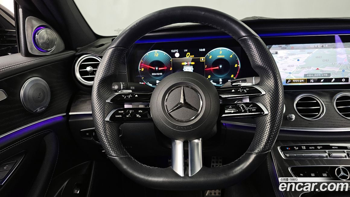 Mercedes-Benz E-Class 2021