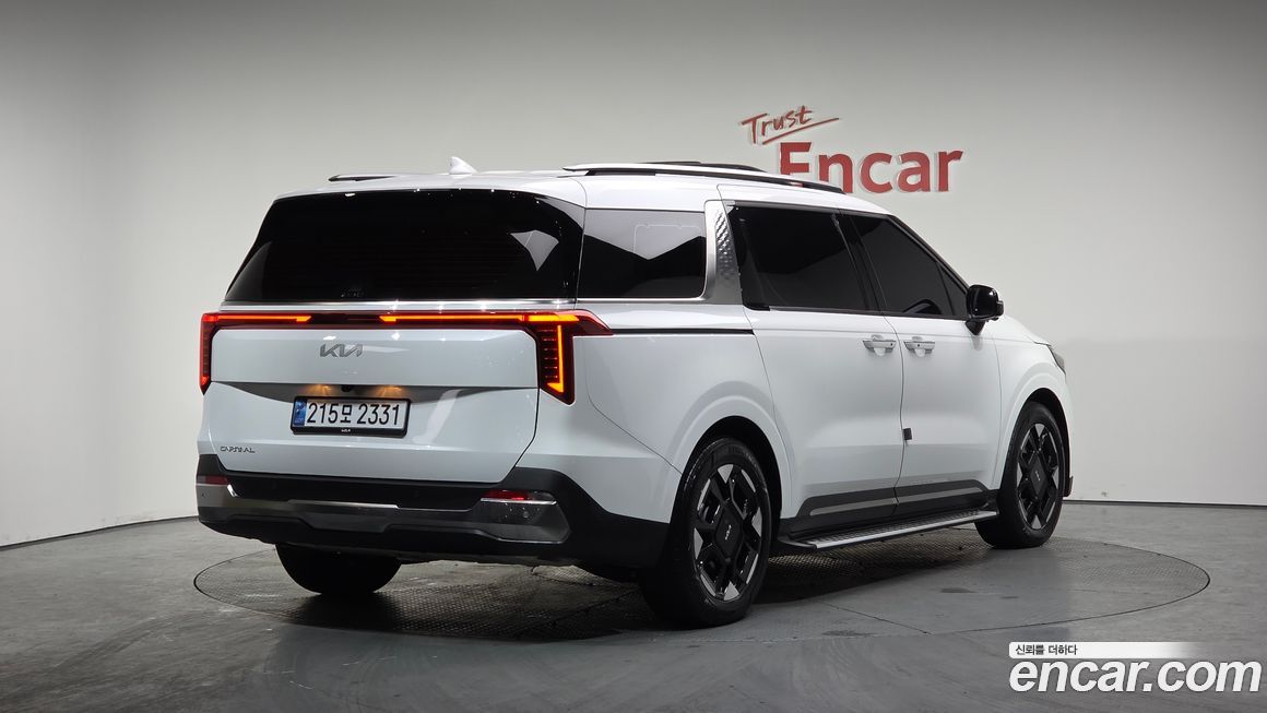 Kia Canival 2025