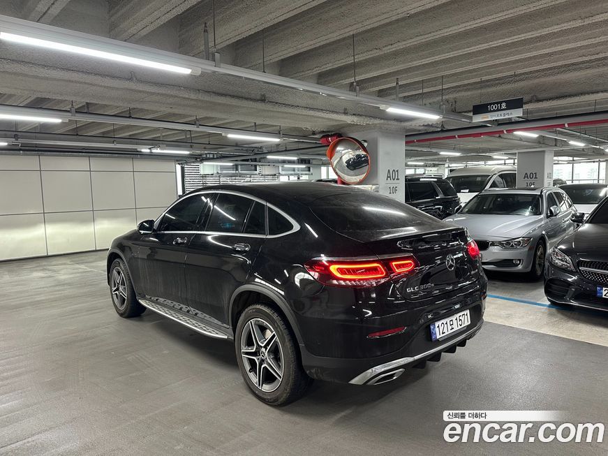 Mercedes-Benz GLC-Class 2021