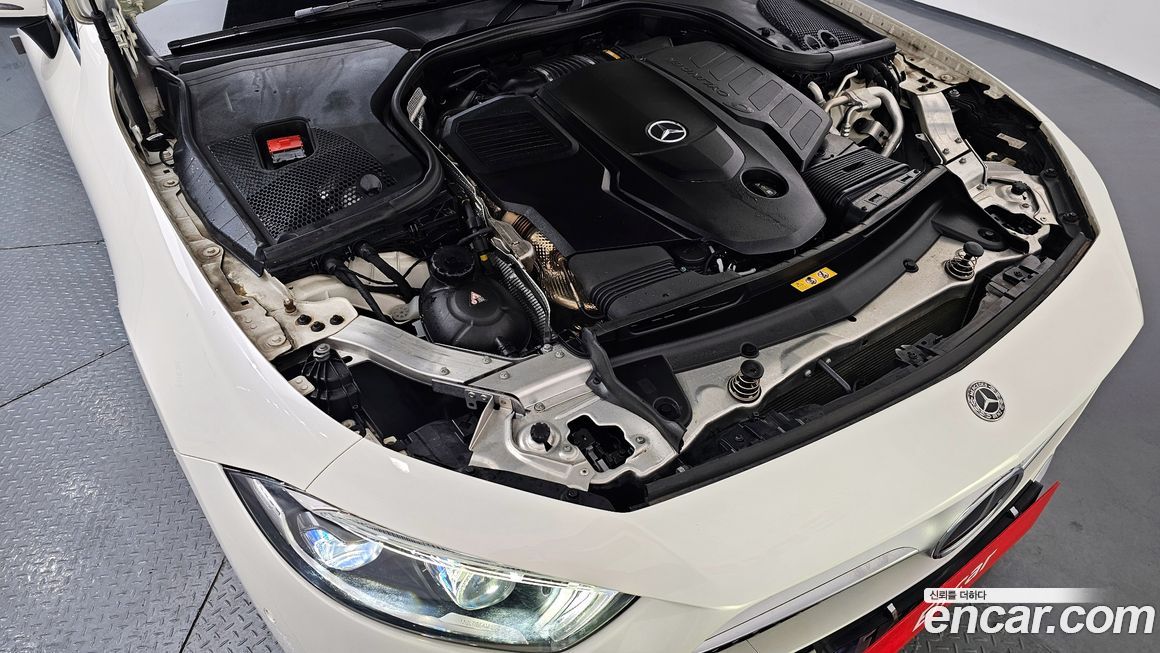 Mercedes-Benz CLS-Class 2019