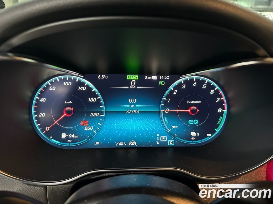 Mercedes-Benz GLC-Class 2021