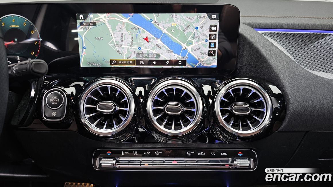 Mercedes-Benz GLA-Class 2023