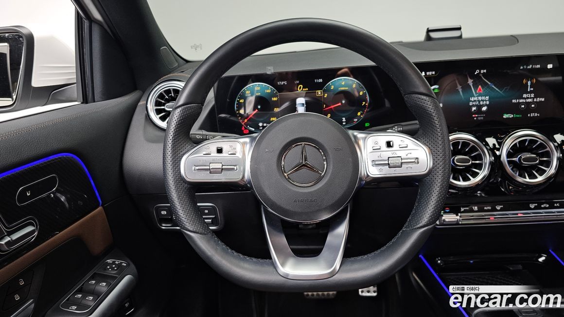 Mercedes-Benz GLA-Class 2023