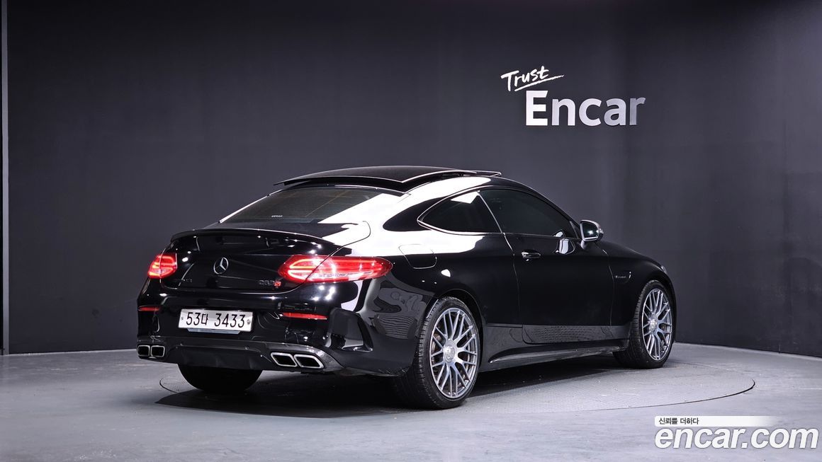 Mercedes-Benz C-Class 2017