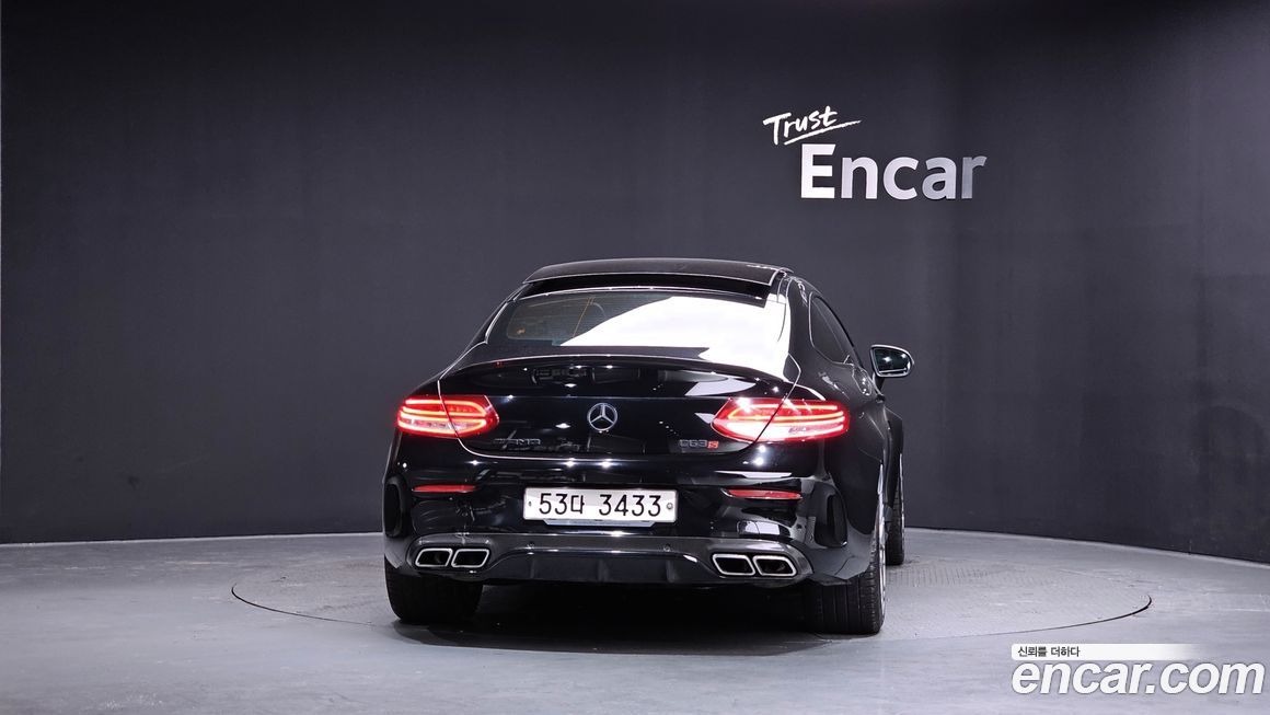 Mercedes-Benz C-Class 2017