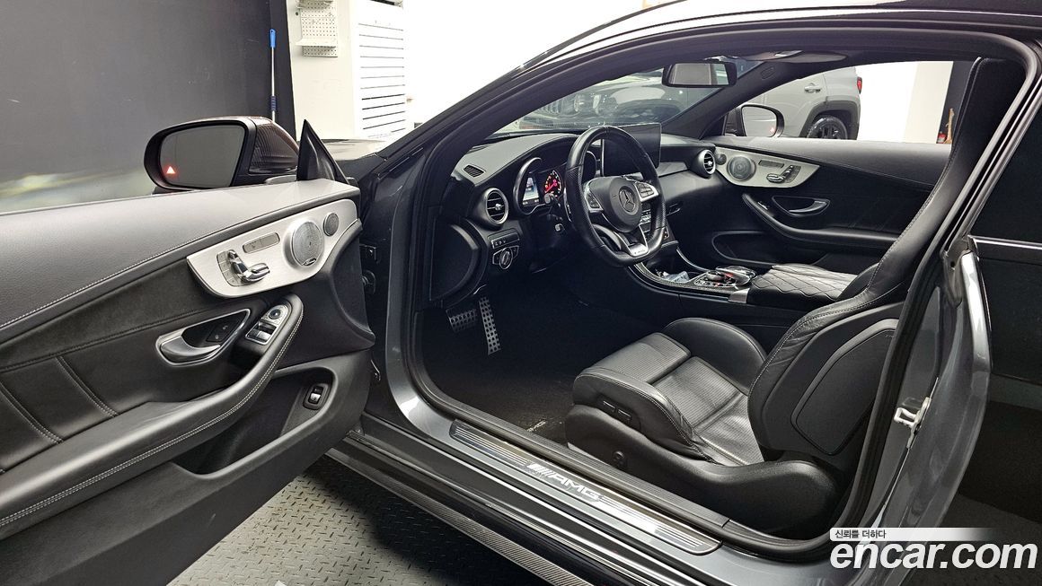 Mercedes-Benz C-Class 2017