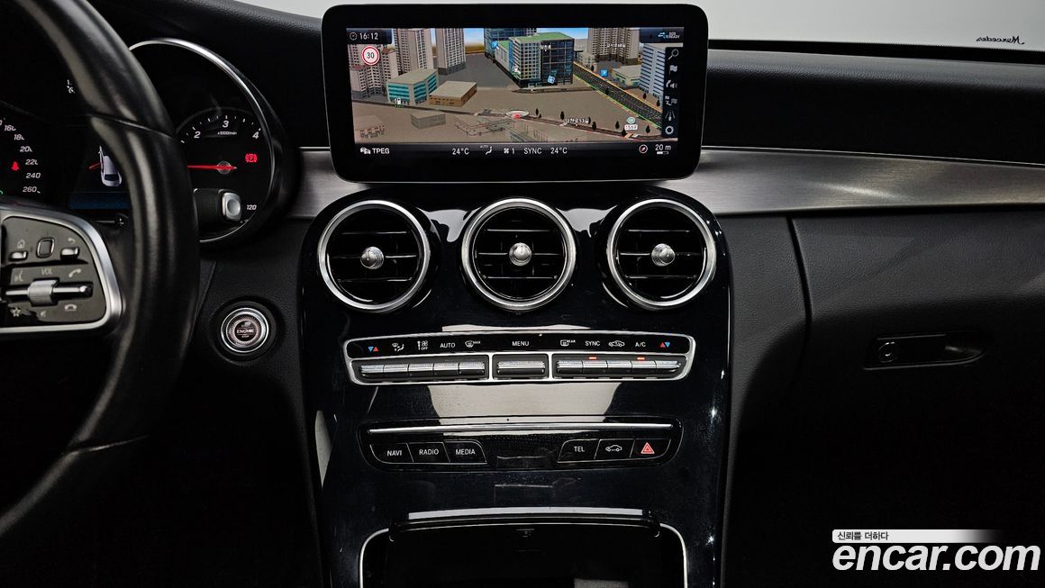 Mercedes-Benz C-Class 2020