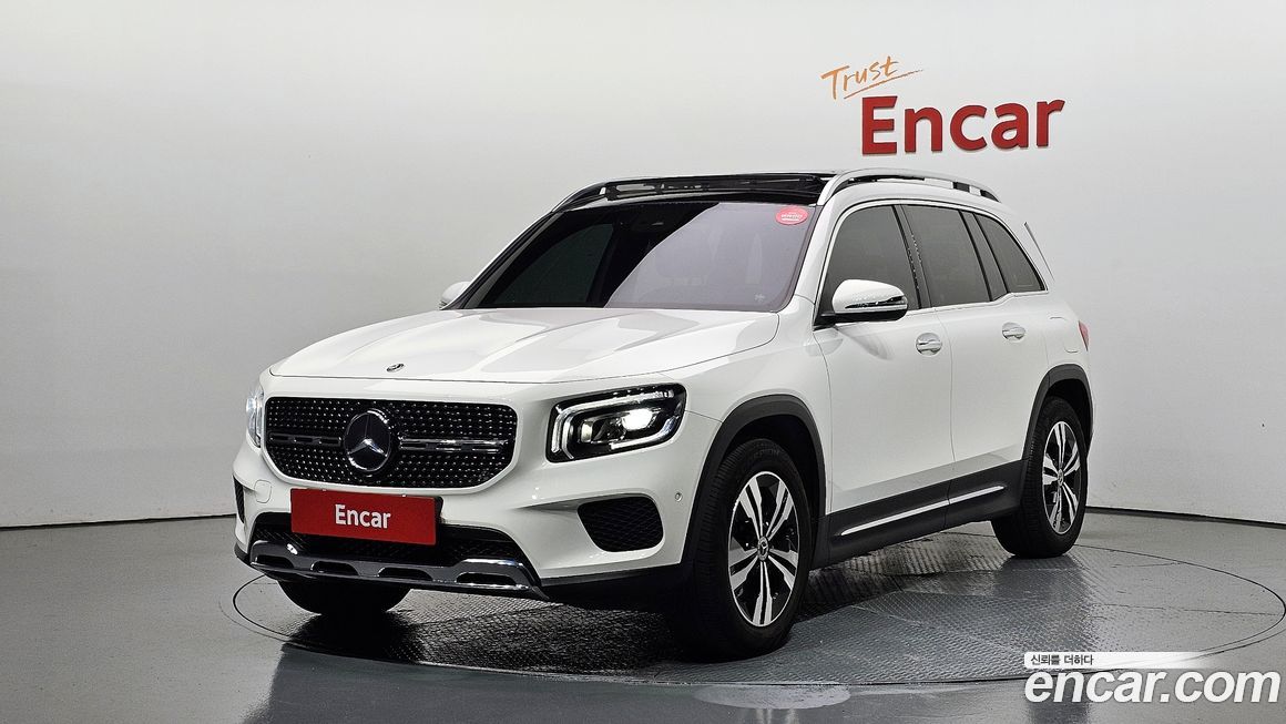Mercedes-Benz GLB-Class 2021