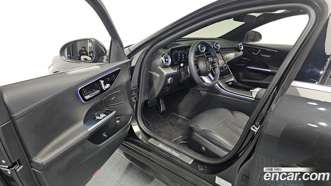 Mercedes-Benz C-Class 2022