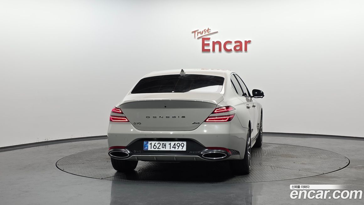 Genesis G70 2025