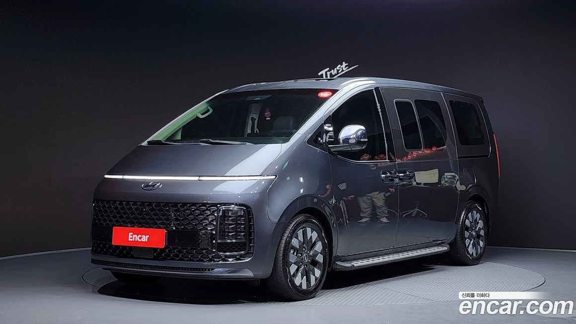 Hyundai Staria 2023