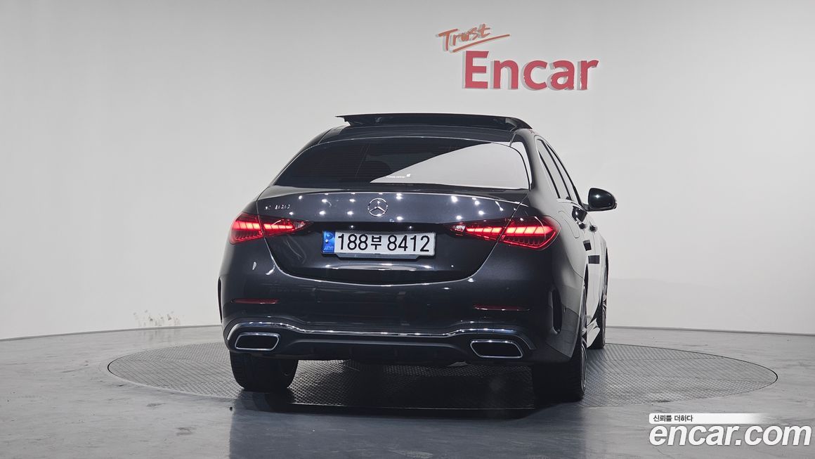 Mercedes-Benz C-Class 2022