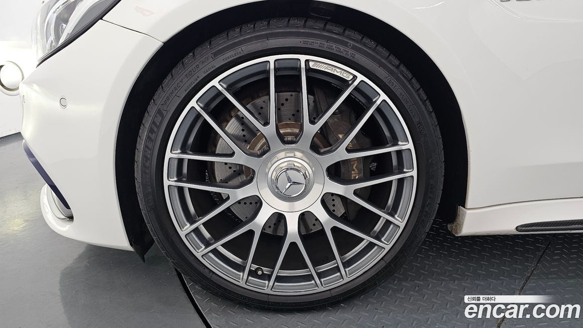 Mercedes-Benz C-Class 2017