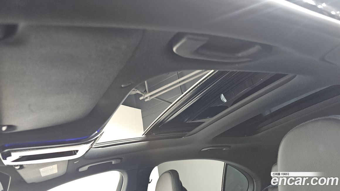 Mercedes-Benz C-Class 2022