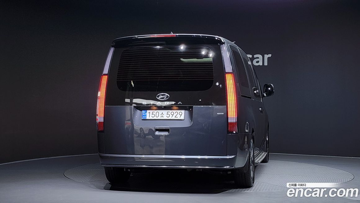 Hyundai Staria 2023