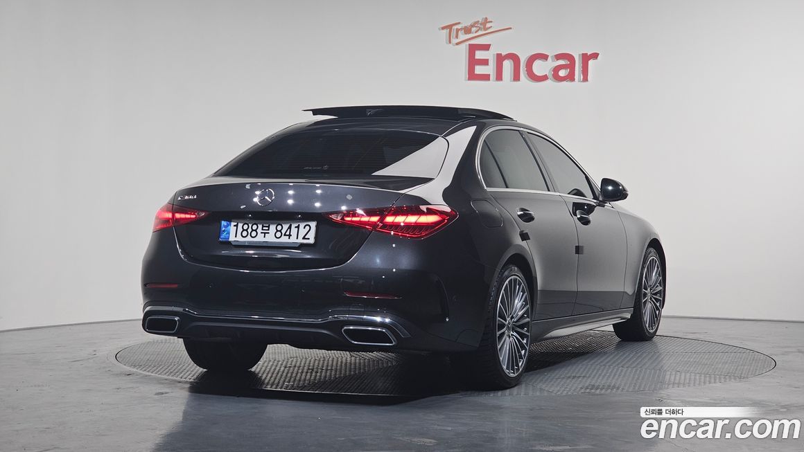 Mercedes-Benz C-Class 2022