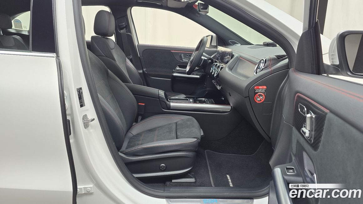 Mercedes-Benz EQA 2025