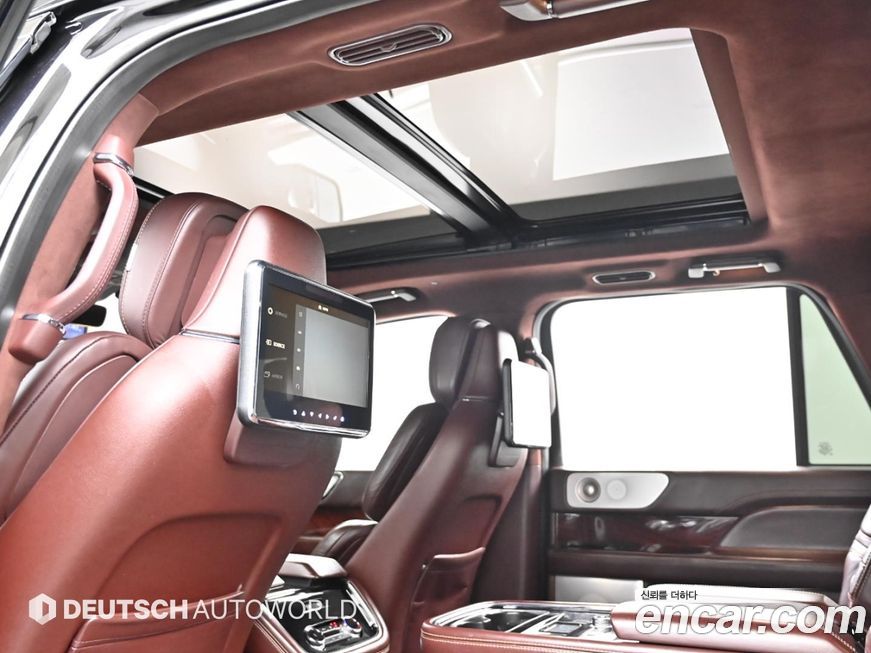 Lincoln Navigator 2020