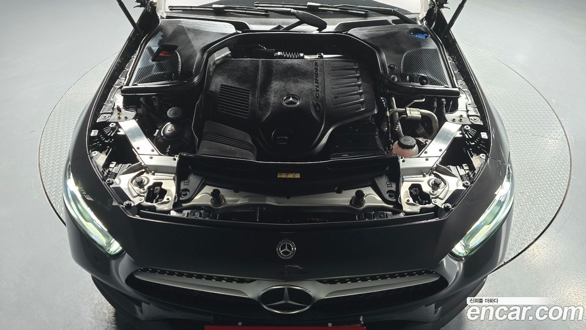 Mercedes-Benz CLS-Class 2021