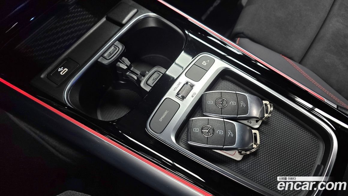 Mercedes-Benz EQA 2025