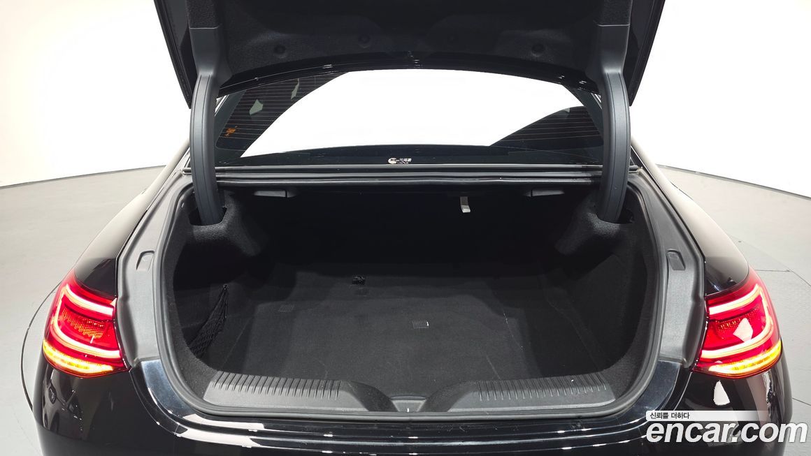 Mercedes-Benz CLS-Class 2021