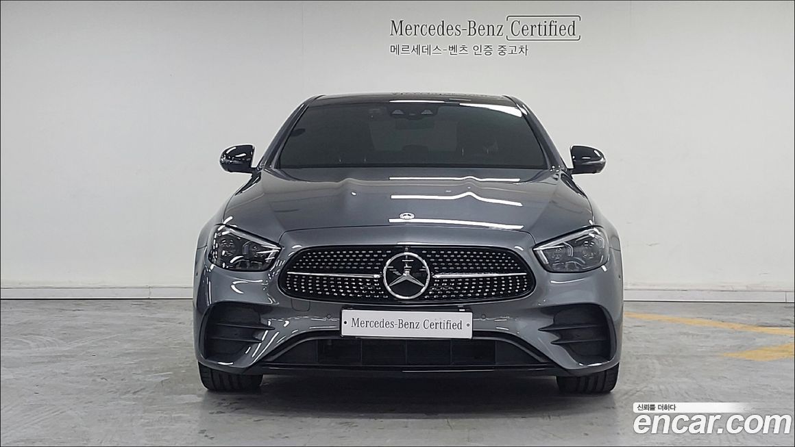 Mercedes-Benz E-Class 2023