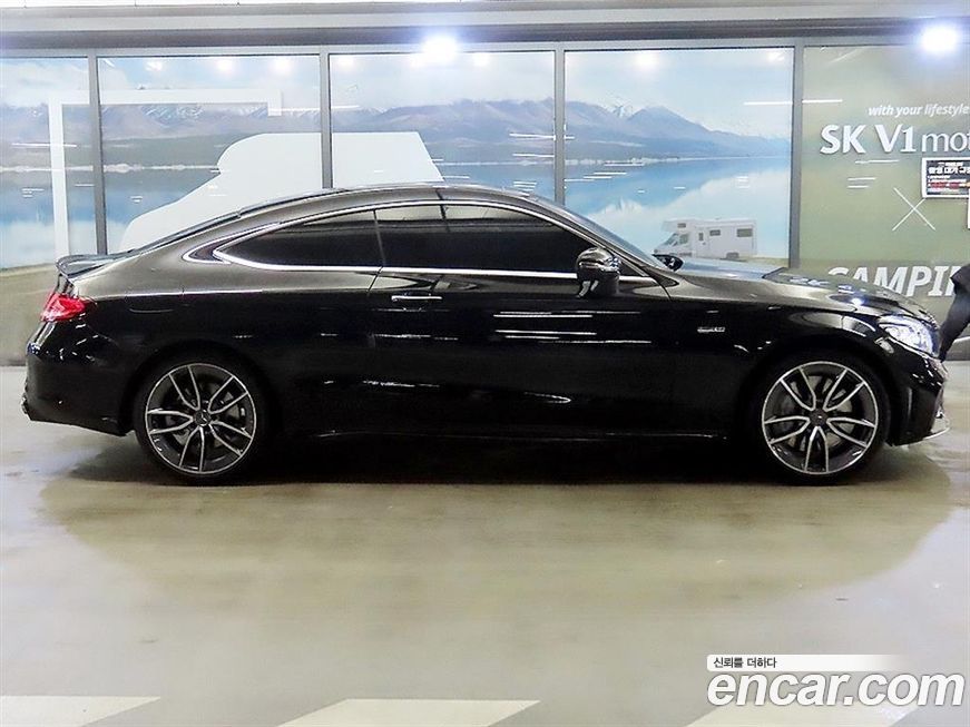 Mercedes-Benz C-Class 2023