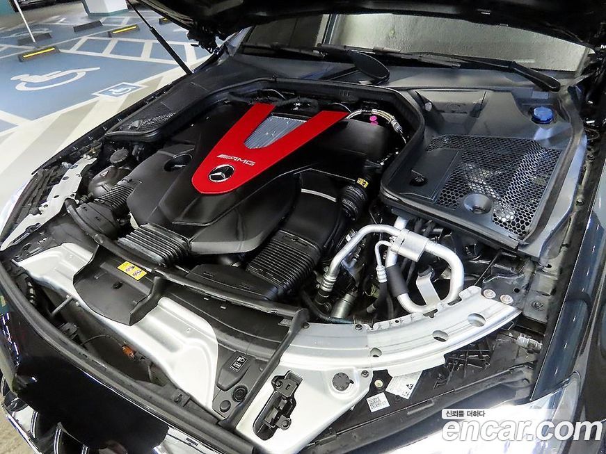 Mercedes-Benz C-Class 2023