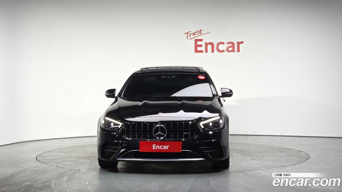 Mercedes-Benz E-Class 2021