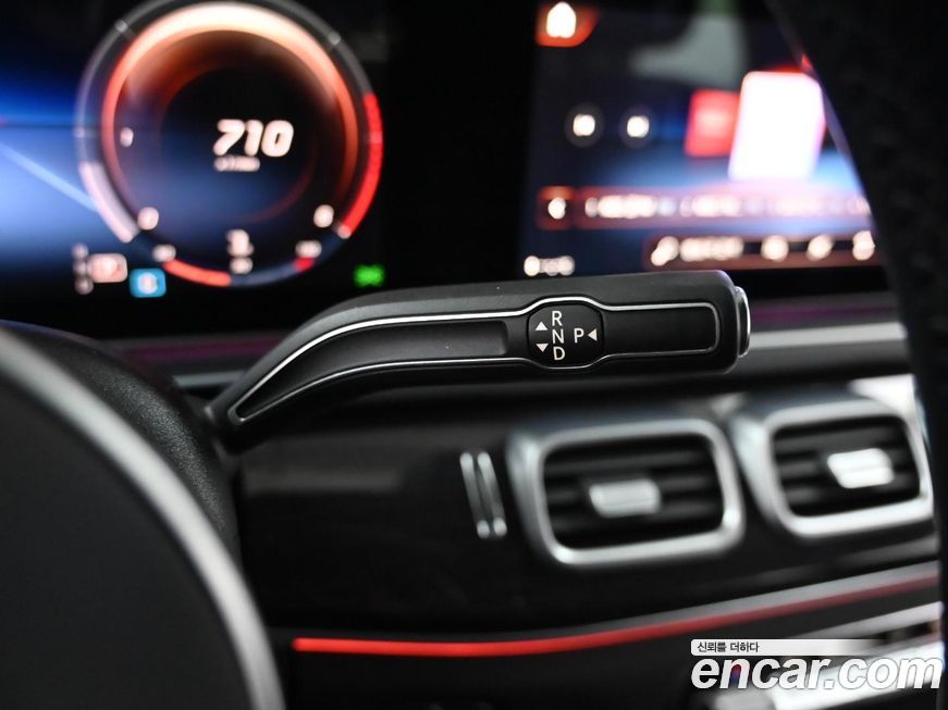 Mercedes-Benz GLE-Class 2021