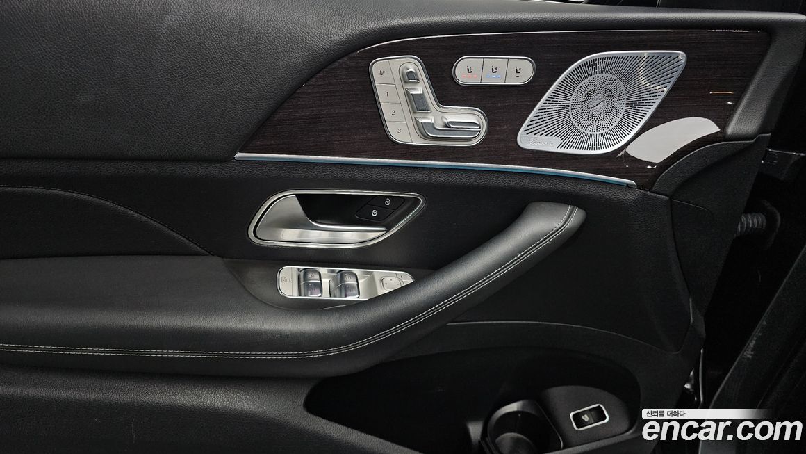 Mercedes-Benz GLE-Class 2021